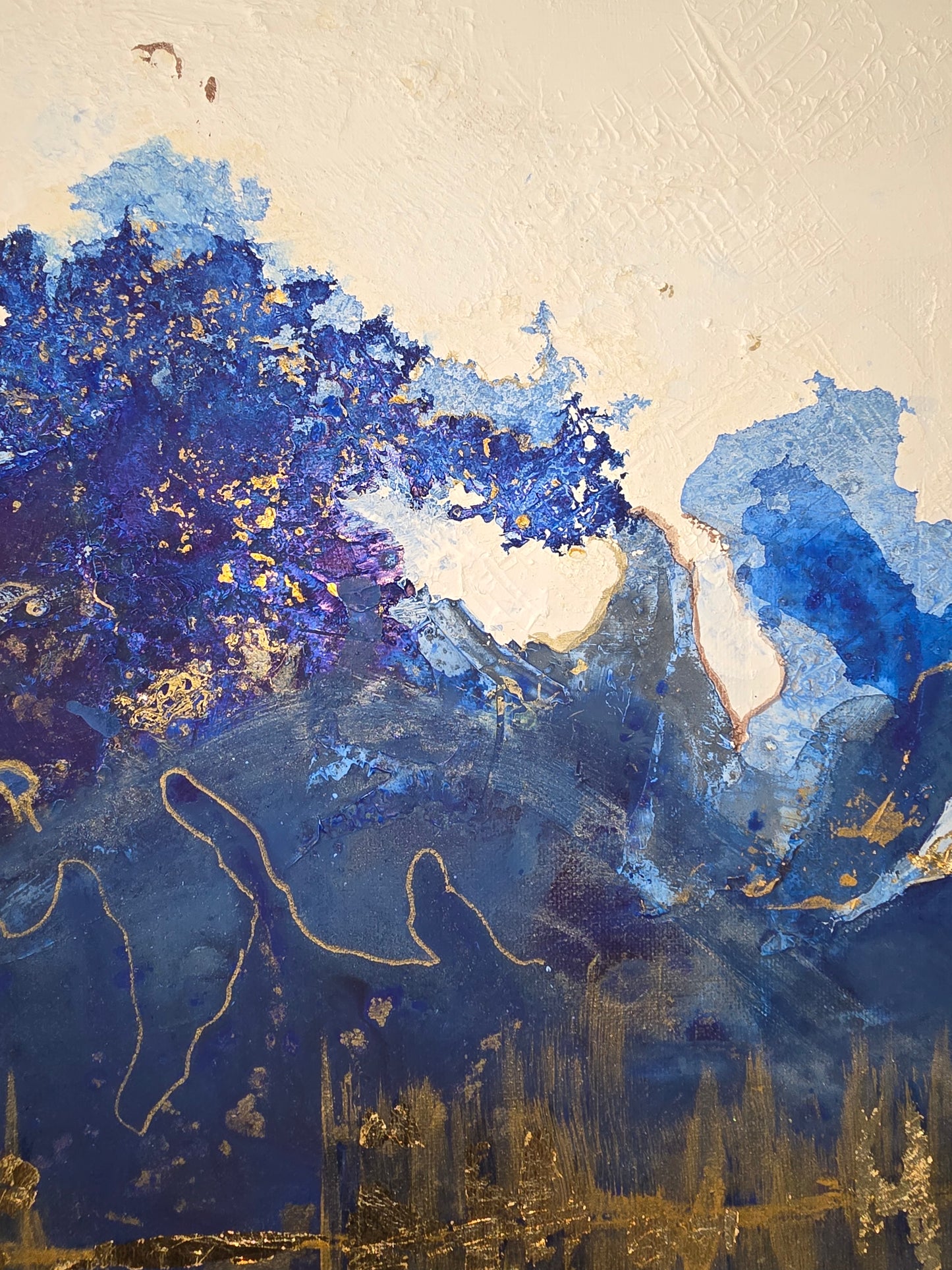 The Echo of the blue